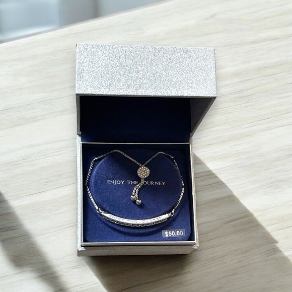 NIB Swarovski Bracelet Brilliance Silver Plated Crystals 'Enjoy The Journey' - Picture 6 of 6